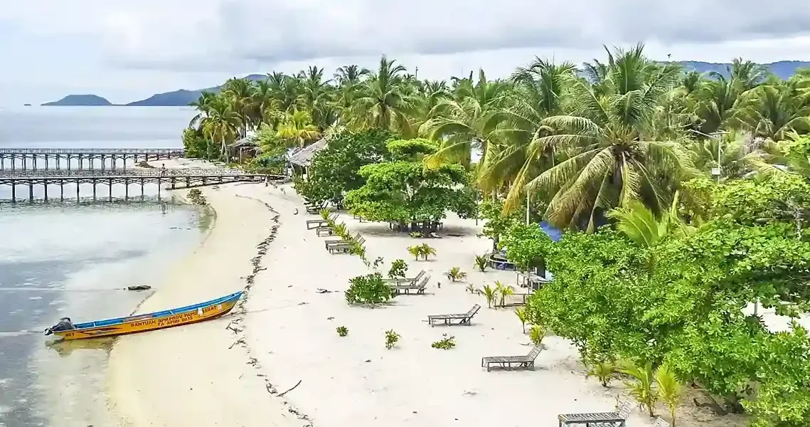 Explore Arborek Island: A Hidden Gem in Raja Ampat